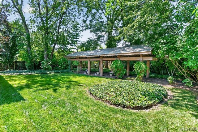 30 New Amsterdam Avenue, Buffalo, NY 14216