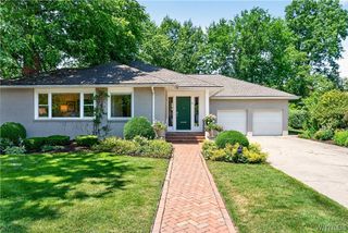 30 New Amsterdam Avenue, Buffalo, NY 14216