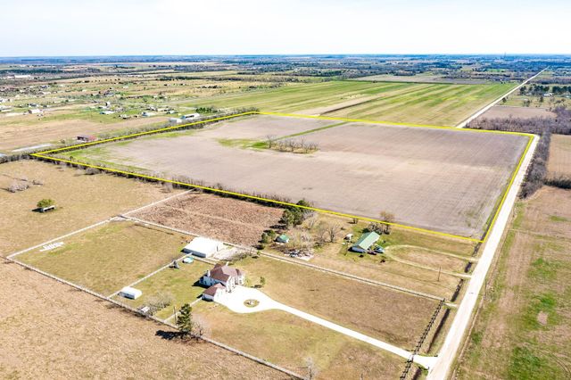 000 County Road 613, Dayton, TX 77535