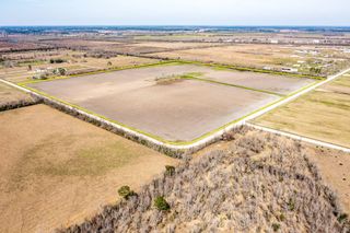 000 County Road 613, Dayton, TX 77535