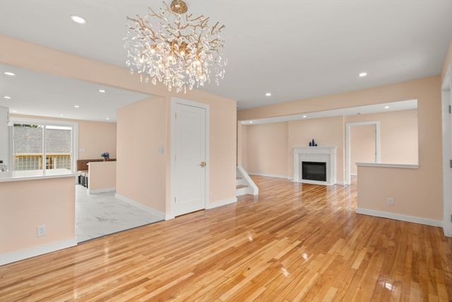 331 Burncoat Street, Worcester, MA 01606