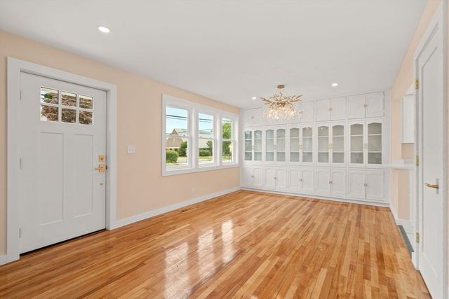 331 Burncoat Street, Worcester, MA 01606