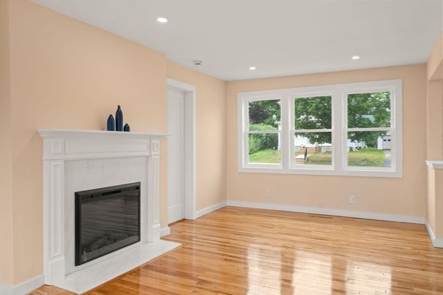 331 Burncoat Street, Worcester, MA 01606