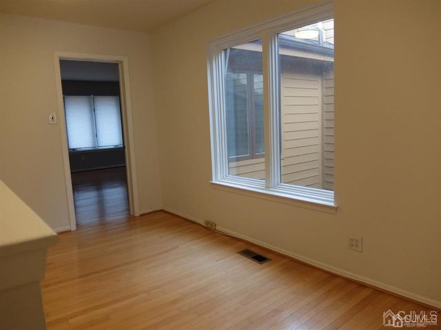 35 Sayre Drive, Plainsboro, NJ 08540