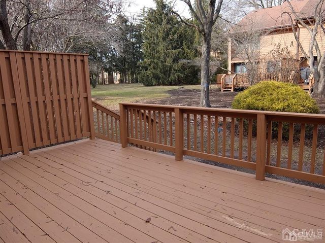 35 Sayre Drive, Plainsboro, NJ 08540