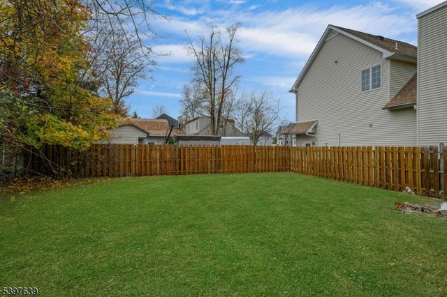 38 Klinger Rd, East Hanover Twp., NJ 07936