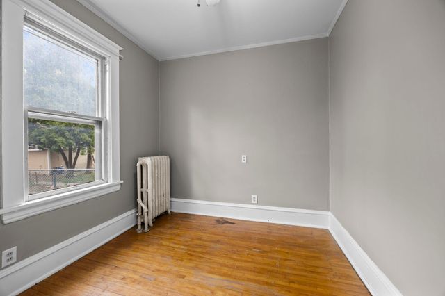 1217 Grand Avenue, Saint Paul, MN 55105