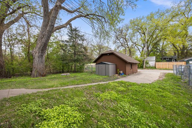 1217 Grand Avenue, Saint Paul, MN 55105