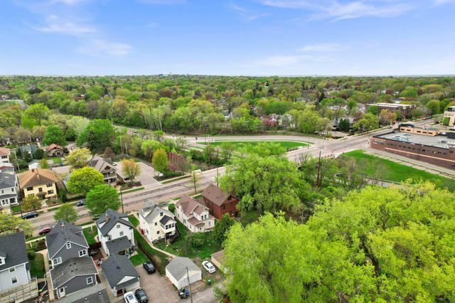 1217 Grand Avenue, Saint Paul, MN 55105
