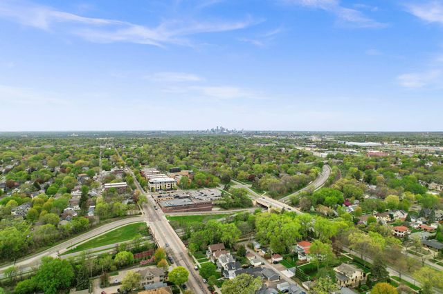 1217 Grand Avenue, Saint Paul, MN 55105