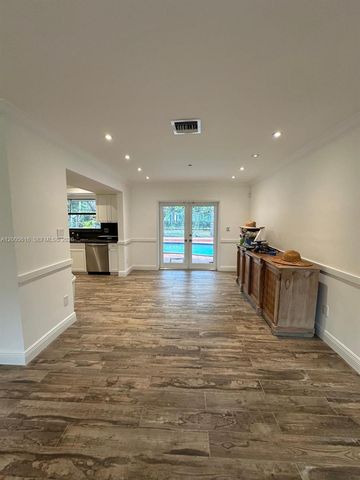 7625 SW 180th Ter 7625, Palmetto Bay, FL 33157