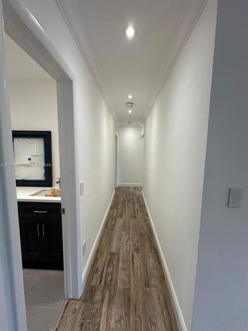 7625 SW 180th Ter 7625, Palmetto Bay, FL 33157