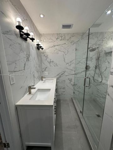 7625 SW 180th Ter 7625, Palmetto Bay, FL 33157