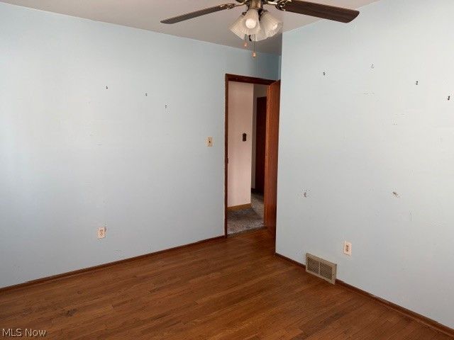 71571 main Street, St Clairsville, OH 43950