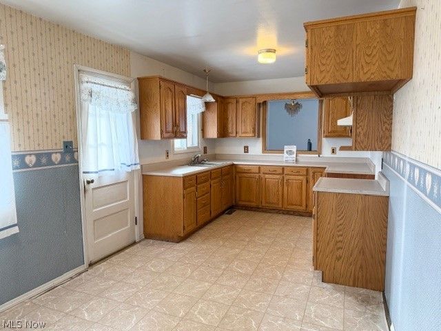 71571 main Street, St Clairsville, OH 43950