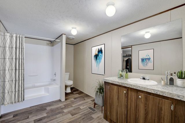 14512 Graef RD, Creedmoor, TX 78610