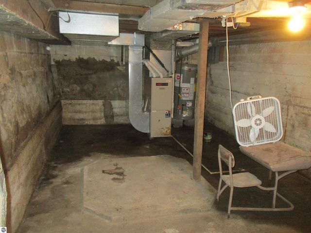 523 Union Street, St Louis, MI 48880