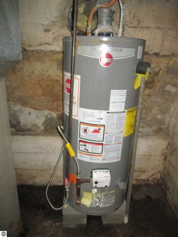 523 Union Street, St Louis, MI 48880