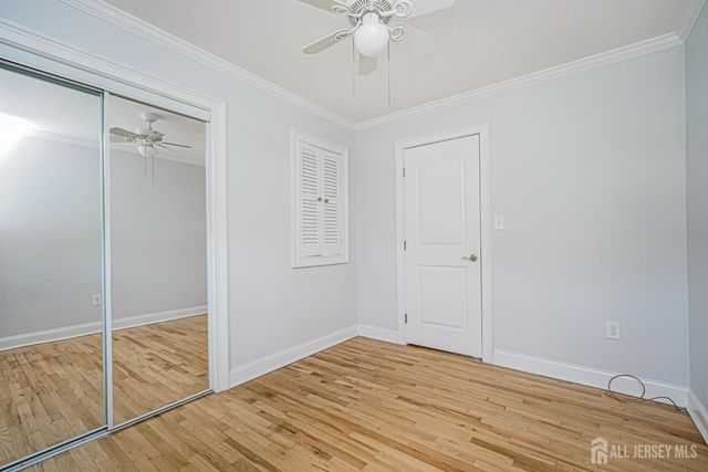 41 Fanwood Drive, Sayreville, NJ 08872