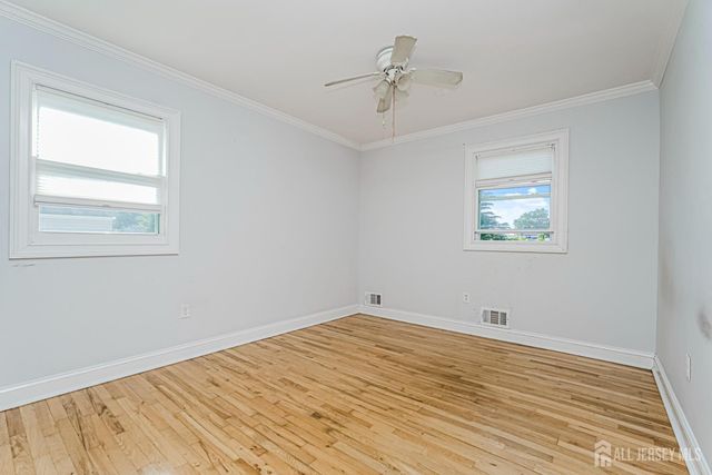 41 Fanwood Drive, Sayreville, NJ 08872
