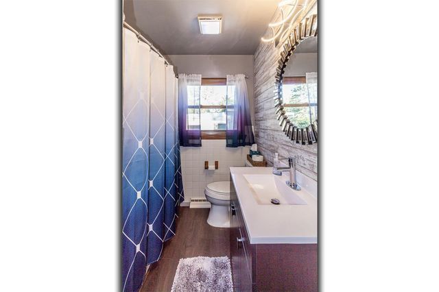 1718 S PEARL STREET, New London, WI 54961