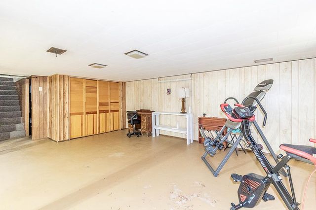 1718 S PEARL STREET, New London, WI 54961