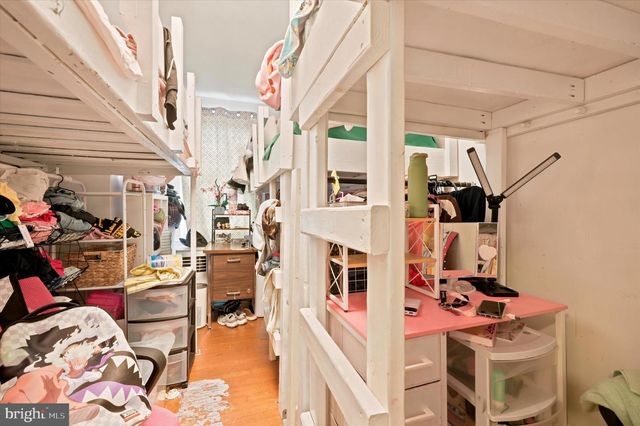 863 E PRICE ST, Philadelphia, PA 19138
