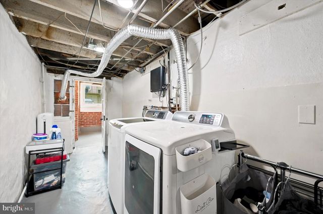 863 E PRICE ST, Philadelphia, PA 19138