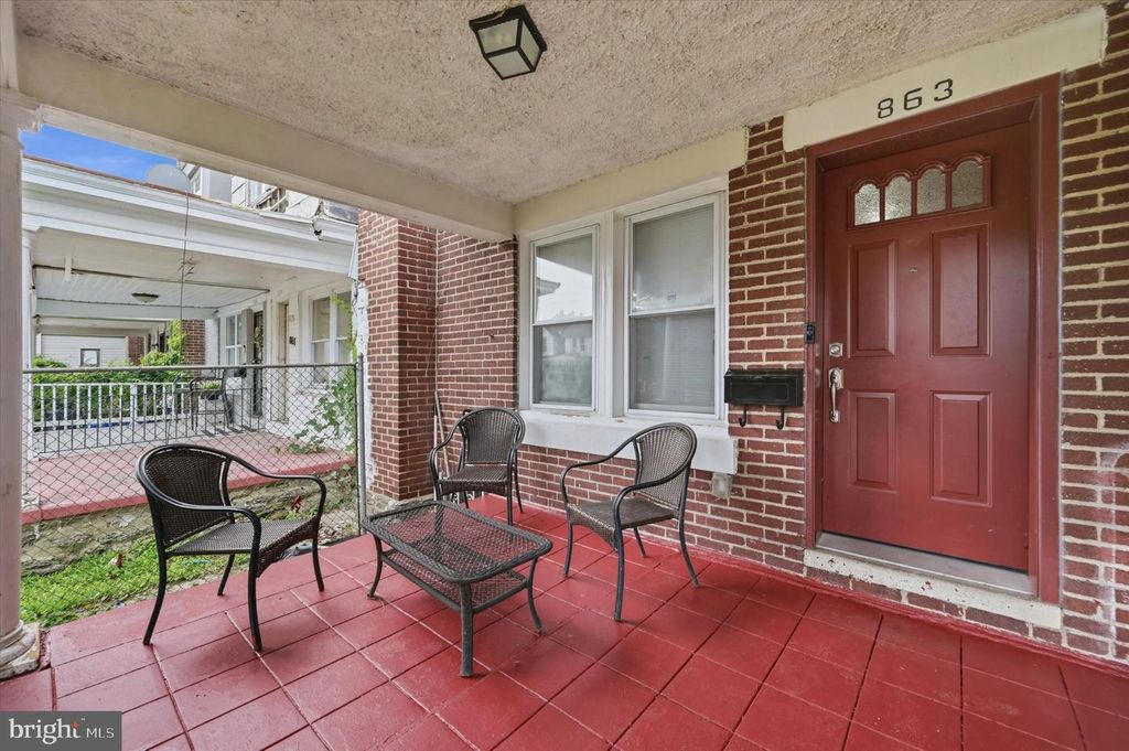 863 E PRICE ST, Philadelphia, PA 19138