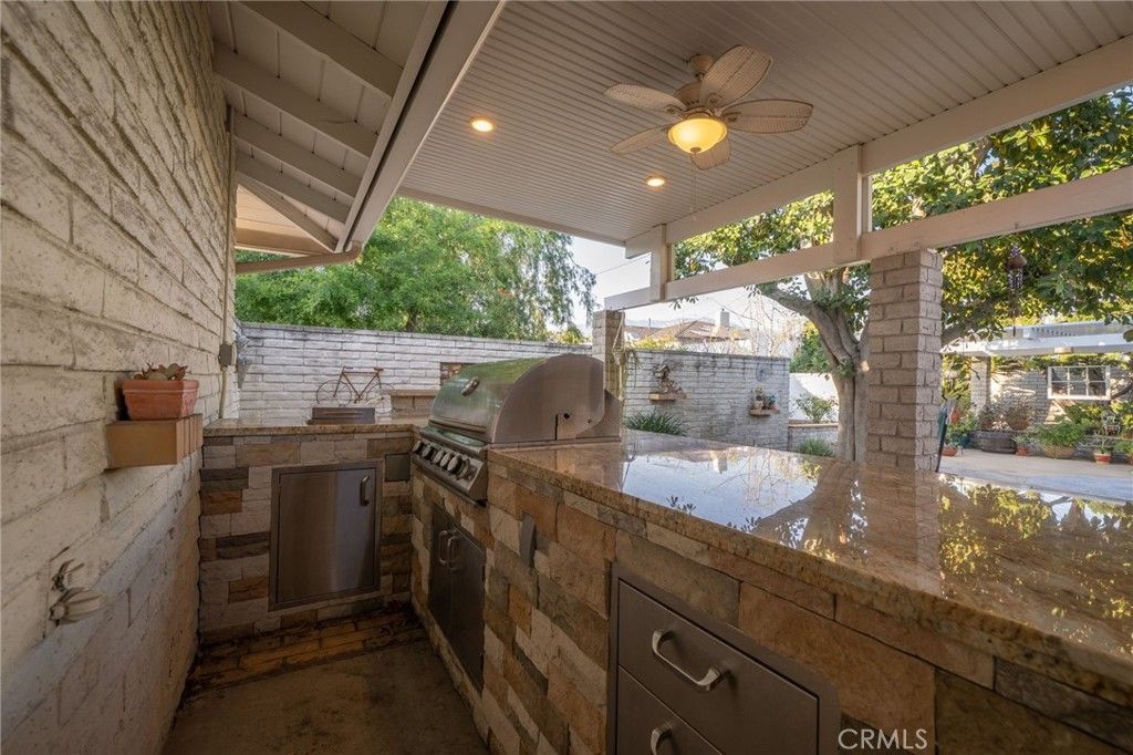 Image 31 of property listing at 897 Ottawa Drive, Claremont, CA 91711