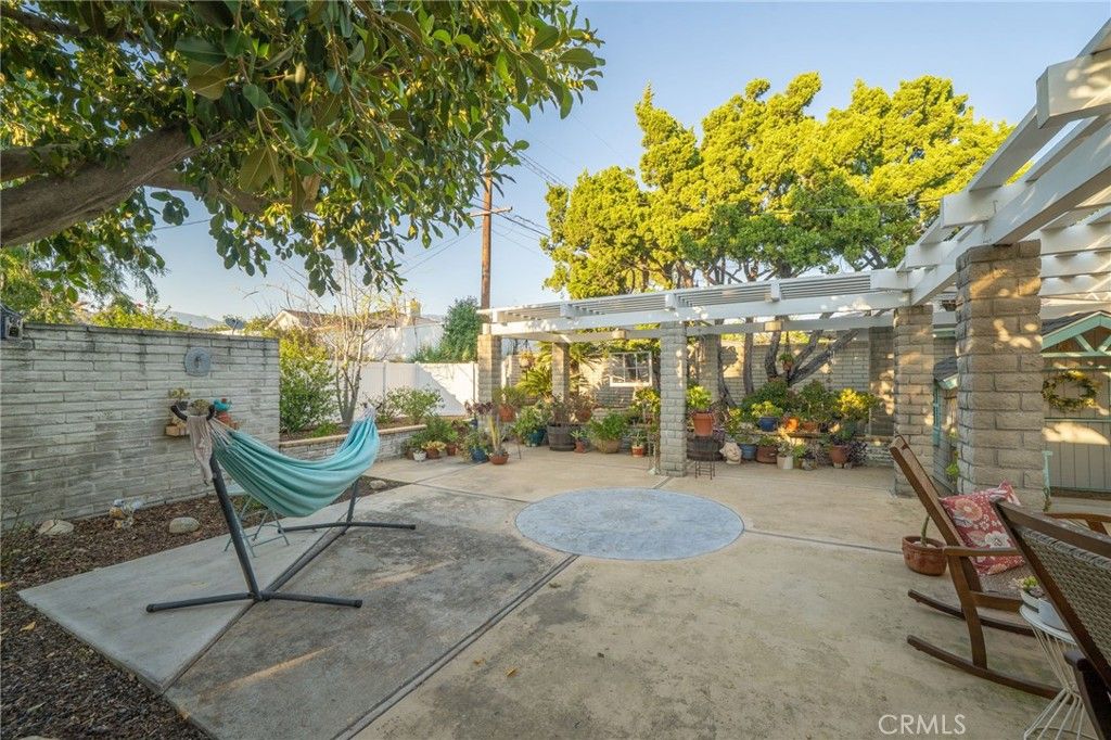 Image 42 of property listing at 897 Ottawa Drive, Claremont, CA 91711