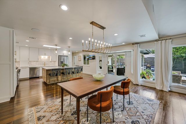 4104 Tablerock DR, Austin, TX 78731