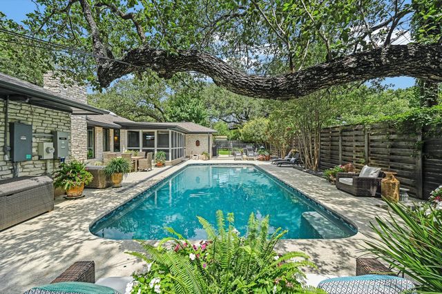 4104 Tablerock DR, Austin, TX 78731