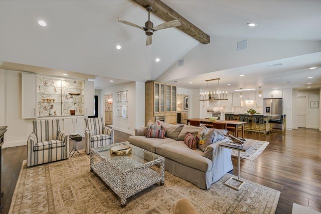 4104 Tablerock DR, Austin, TX 78731
