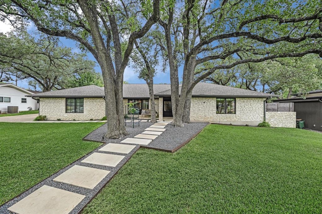 4104 Tablerock DR, Austin, TX 78731