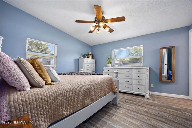 11214 EMUNESS Road, Jacksonville, FL 32218
