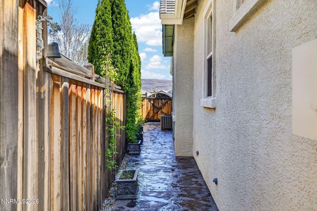 5979 Quintessa Drive, Sparks, NV 89436