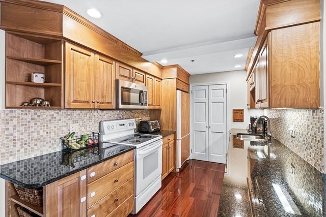 357 Commercial Street 305, Boston, MA 02109