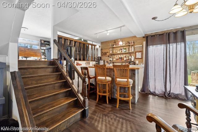 543 Woodland Drive, South Lyon, MI 48178