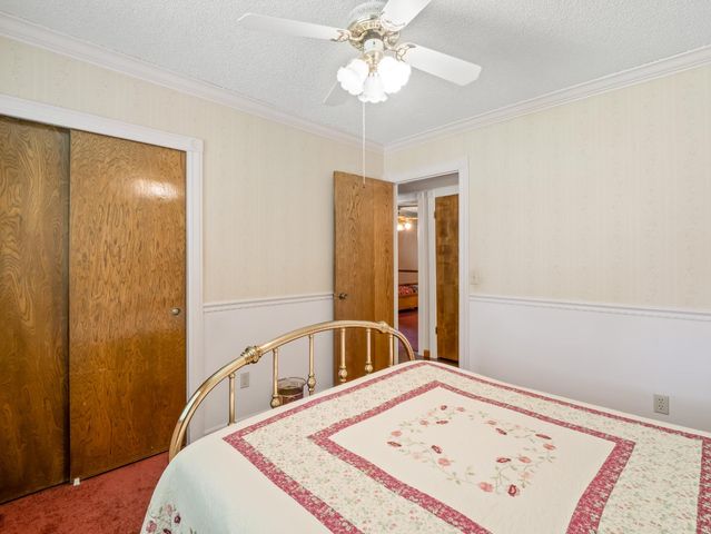 323 N Villa Avenue, Fresno, CA 93727