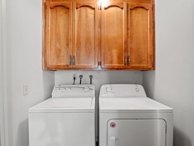323 N Villa Avenue, Fresno, CA 93727