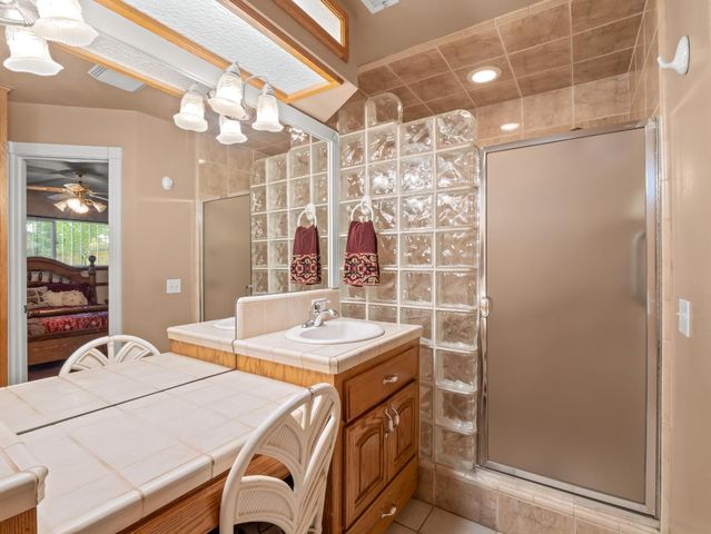 323 N Villa Avenue, Fresno, CA 93727