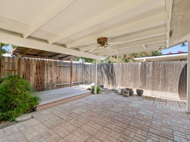 323 N Villa Avenue, Fresno, CA 93727