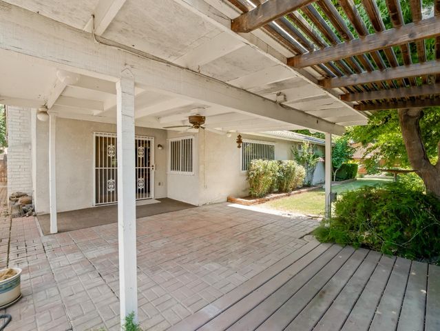323 N Villa Avenue, Fresno, CA 93727