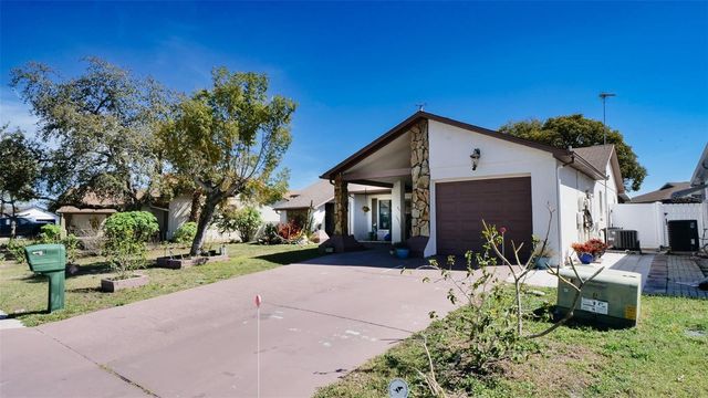 7630 VIENNA LANE, Port Richey, FL 34668