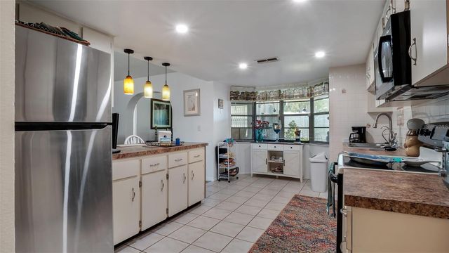 7630 VIENNA LANE, Port Richey, FL 34668