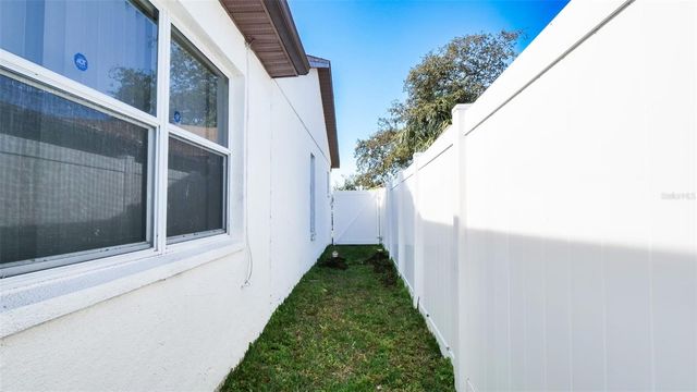 7630 VIENNA LANE, Port Richey, FL 34668