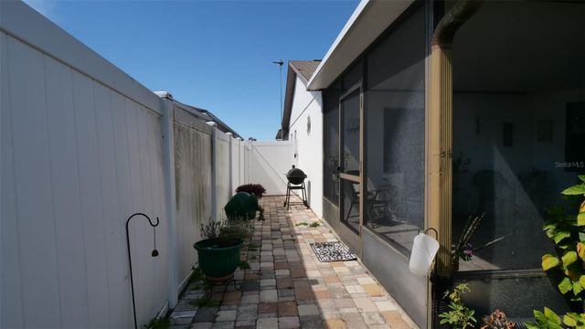 7630 VIENNA LANE, Port Richey, FL 34668