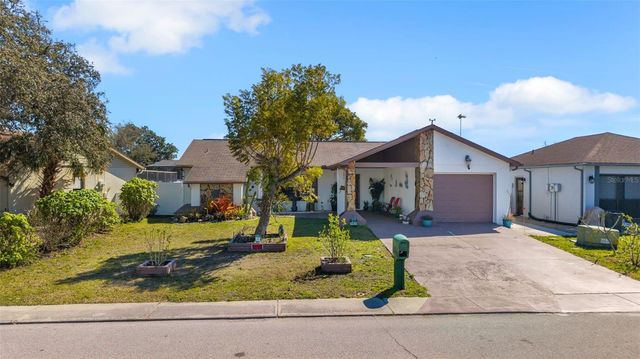 7630 VIENNA LANE, Port Richey, FL 34668