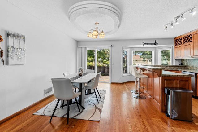 9887 Ilex Street NW, Coon Rapids, MN 55433